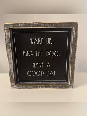 Reversible Dog & Cat Wood Sign | 8” x 8” | Farmhouse Pet Decor